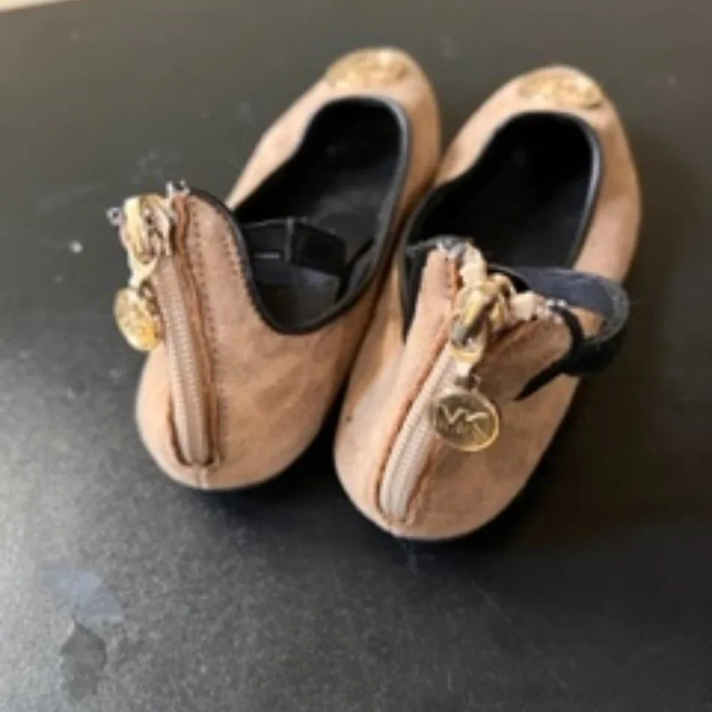 Michael Kors size 11 tan ankle strap flats
